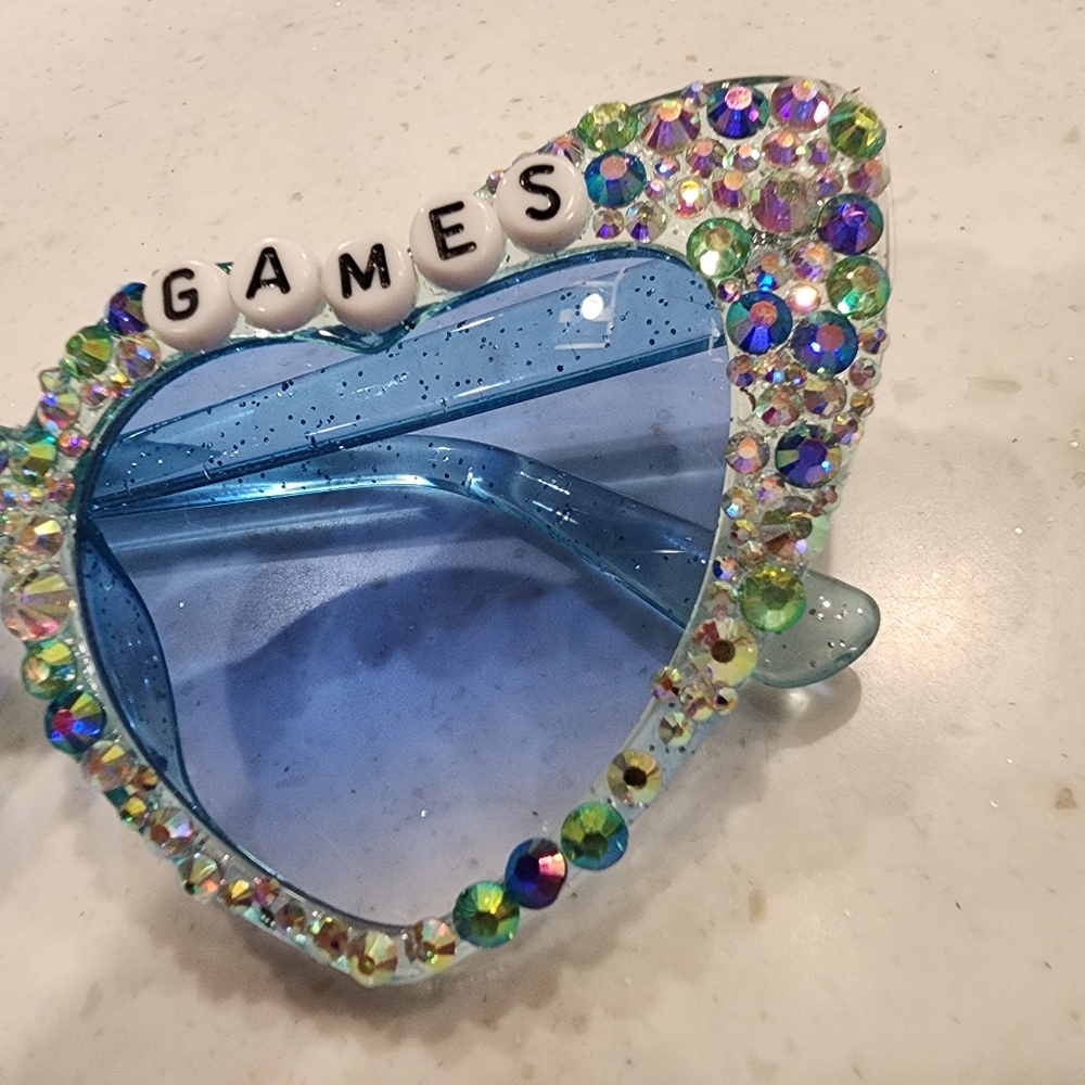 Backstreet Boys Bling Sunglasses Crystal Lyric Sphere Tour Custom Heart Set Of 4 - Picture 5 of 17